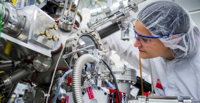 Working for Organic Electronics (Photo: InnovationLab) Working for Organic Electronics (Photo: InnovationLab)